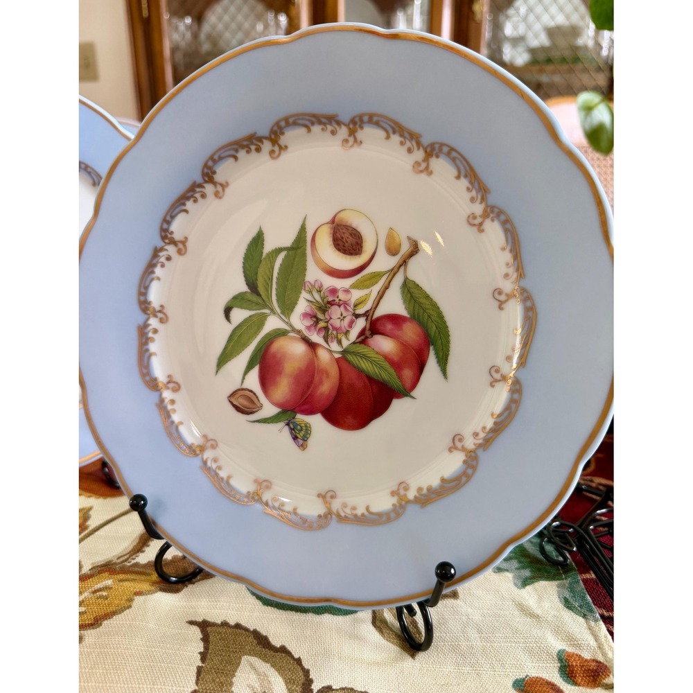 Set of 4 Vintage Limoges France Fruit Dessert Plates, Blue Gold Gilt Scroll 7.5" - Picture 3 of 5